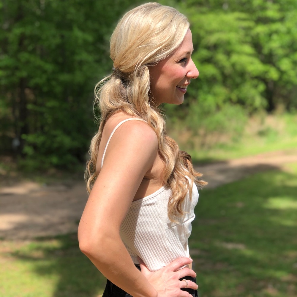 Cream Crop Top Cami With Front Twist - Picture 2 of 7